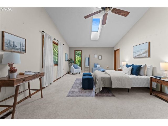 1963 Sw MYERS Pl, Gresham, OR 97080