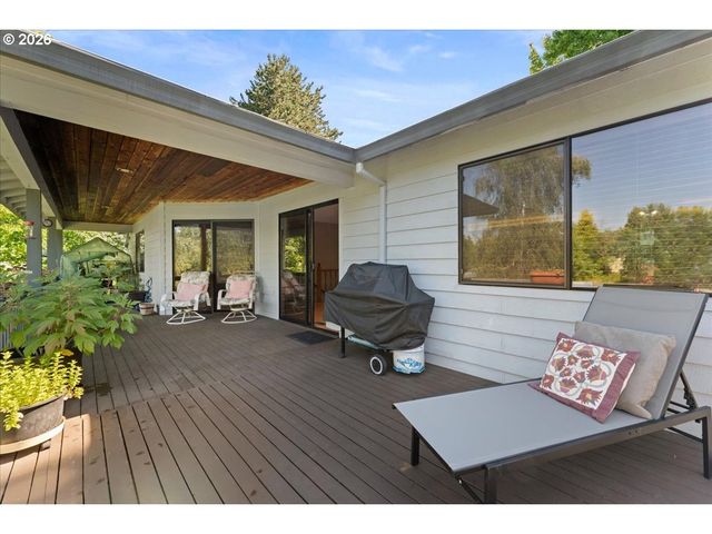 1963 Sw MYERS Pl, Gresham, OR 97080