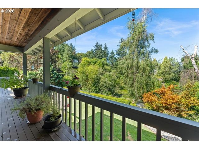 1963 Sw MYERS Pl, Gresham, OR 97080