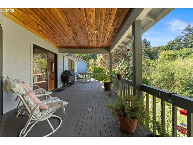 1963 Sw MYERS Pl, Gresham, OR 97080