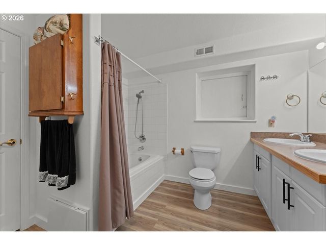 1963 Sw MYERS Pl, Gresham, OR 97080