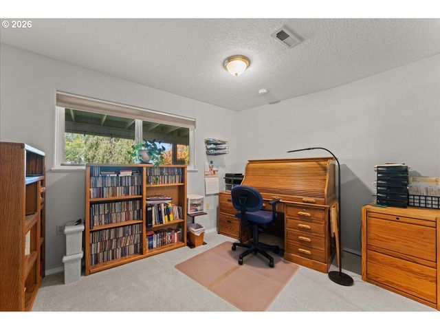 1963 Sw MYERS Pl, Gresham, OR 97080