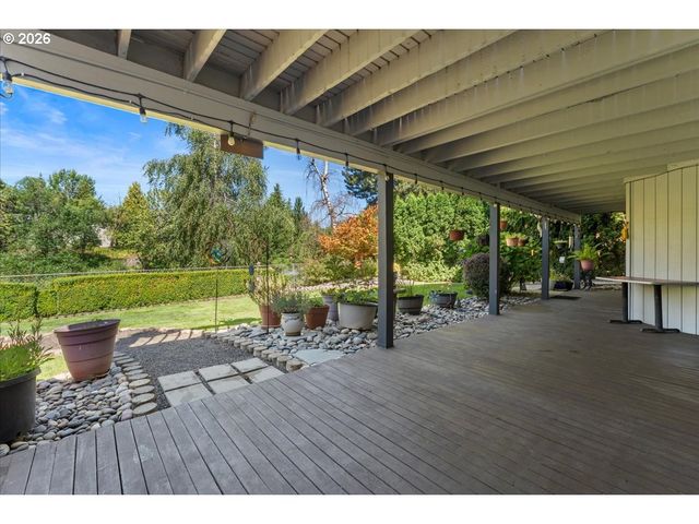 1963 Sw MYERS Pl, Gresham, OR 97080