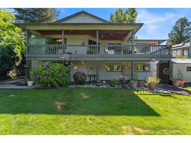 1963 Sw MYERS Pl, Gresham, OR 97080
