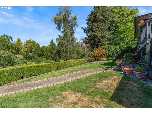 1963 Sw MYERS Pl, Gresham, OR 97080