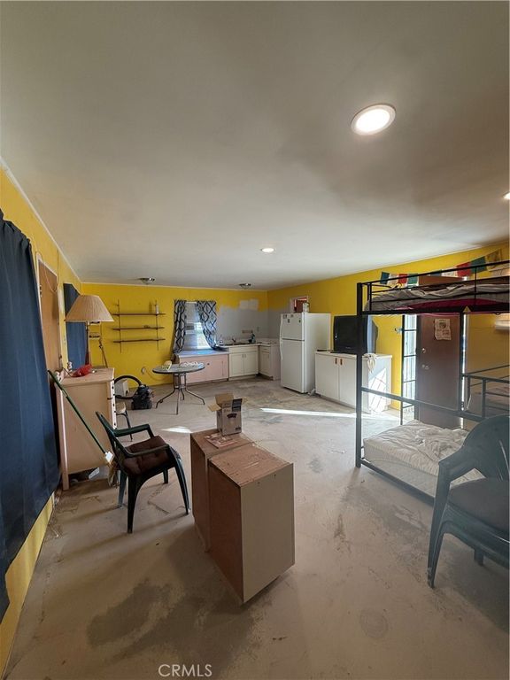 Image 6 of property listing at 86725 Misty Trl, 29 Palms, CA 92277