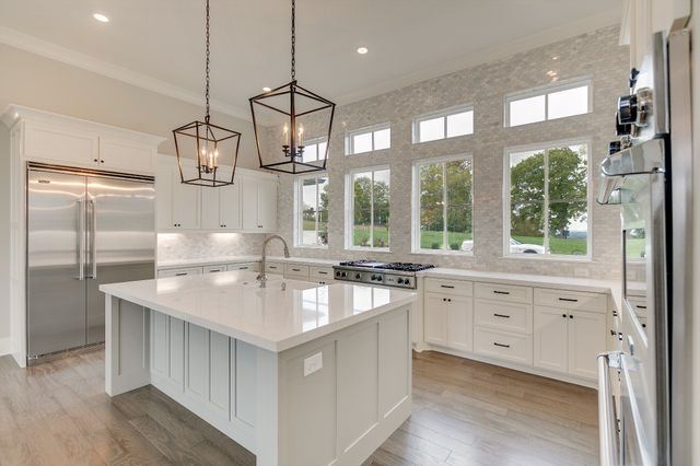 6057 Stone Cliff Ln, Franklin, TN 37064