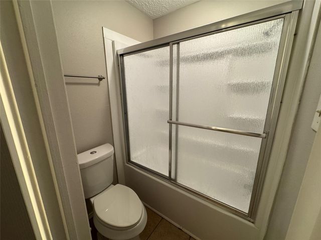 11915 Fallbrook Drive, Houston, TX 77065