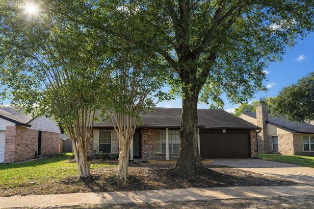11915 Fallbrook Drive, Houston, TX 77065