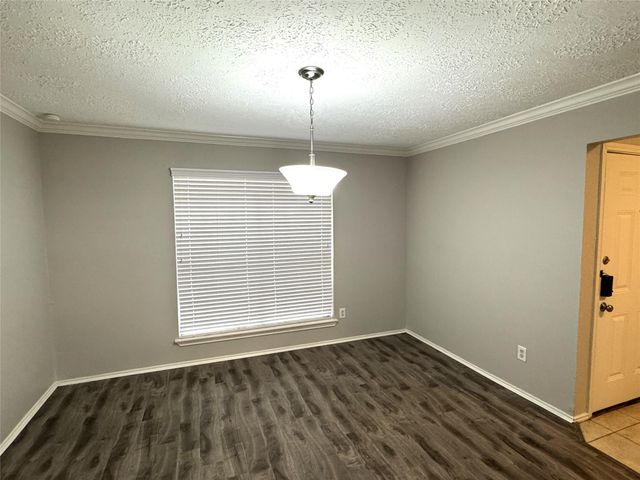 11915 Fallbrook Drive, Houston, TX 77065