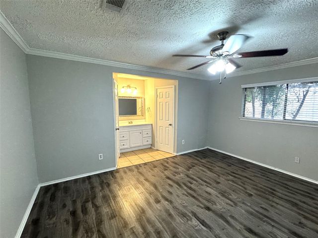 11915 Fallbrook Drive, Houston, TX 77065