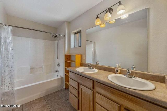 529 S FOOTHILLS Boulevard, Taylor, AZ 85939