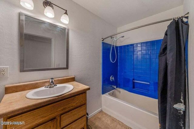 529 S FOOTHILLS Boulevard, Taylor, AZ 85939