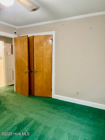 1729 Holly Ridge Road, Kinston, NC 28504