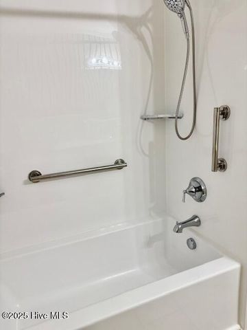 1729 Holly Ridge Road, Kinston, NC 28504