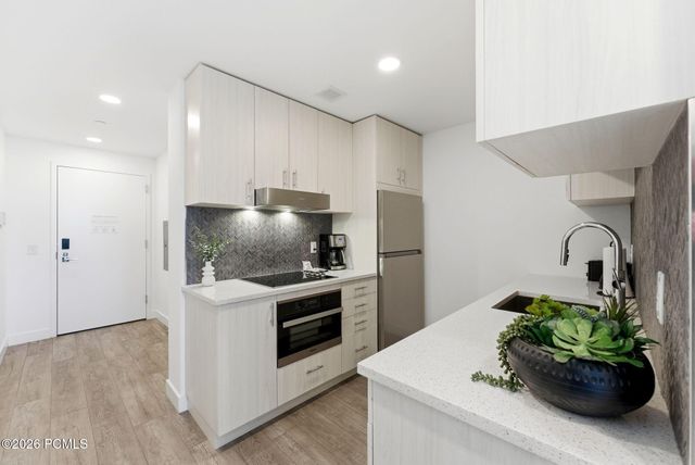 2303 W Deer Hollow Road A-1112, Park City, UT 84060