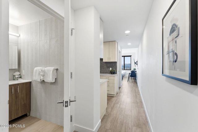 2303 W Deer Hollow Road A-1112, Park City, UT 84060