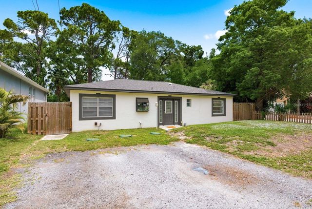 7327 WINCHESTER DRIVE, Tampa, FL 33615
