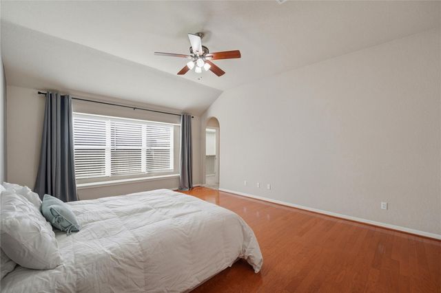 398 Westbury LN, Georgetown, TX 78633