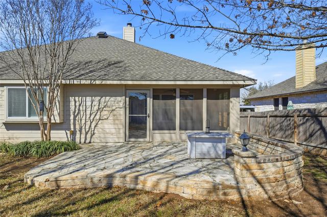 398 Westbury LN, Georgetown, TX 78633