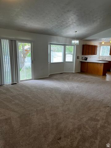 3475 S PARK VISTA DR, West Valley City, UT 84120