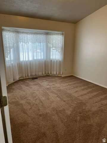 3475 S PARK VISTA DR, West Valley City, UT 84120