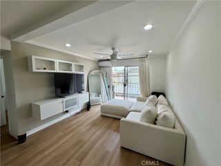 460 Golden 211, Long Beach, CA 90802