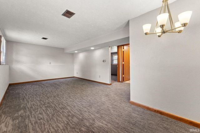55944 Buckeye Road, Mishawaka, IN 46545