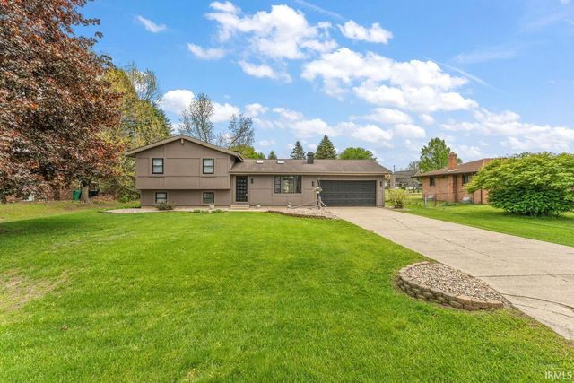 55944 Buckeye Road, Mishawaka, IN 46545