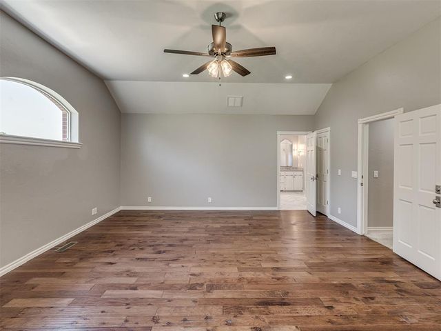 4200 NW 48th Avenue, Norman, OK 73072