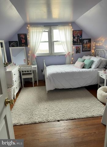 27 WALTON AVE, Trenton, NJ 08618