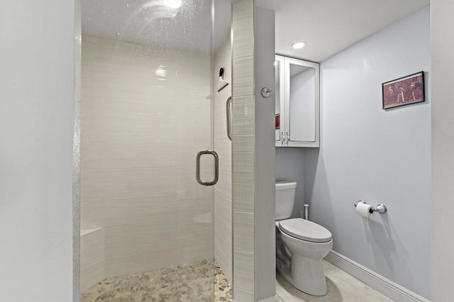 3589 S Ocean Boulevard 306, South Palm Beach, FL 33480