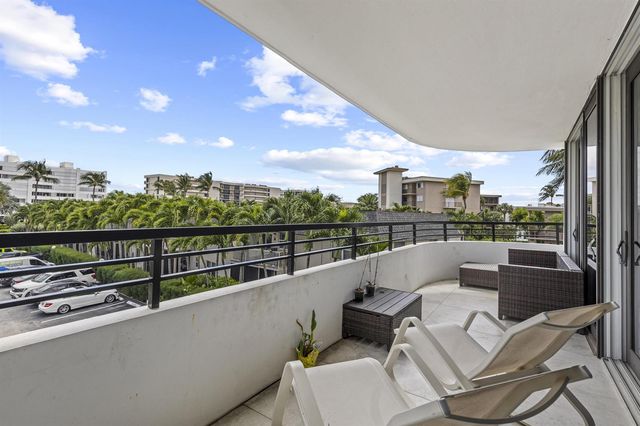 3589 S Ocean Boulevard 306, South Palm Beach, FL 33480