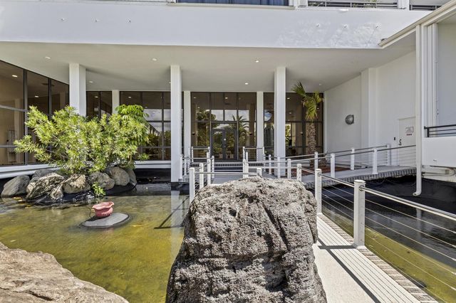 3589 S Ocean Boulevard 306, South Palm Beach, FL 33480