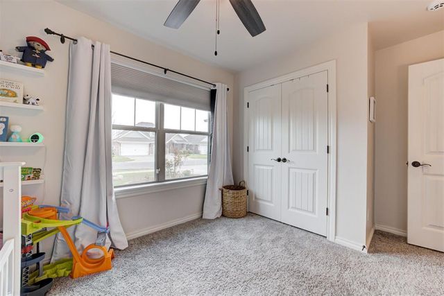 9220 NW 92nd Street, Yukon, OK 73099