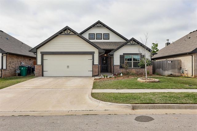 9220 NW 92nd Street, Yukon, OK 73099