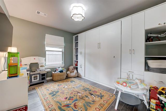 9220 NW 92nd Street, Yukon, OK 73099