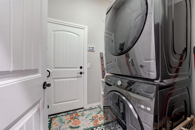 9220 NW 92nd Street, Yukon, OK 73099