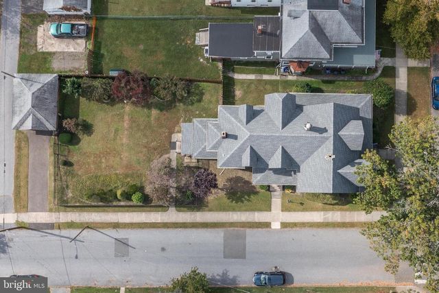48 BROAD ST, Mount Holly, NJ 08060
