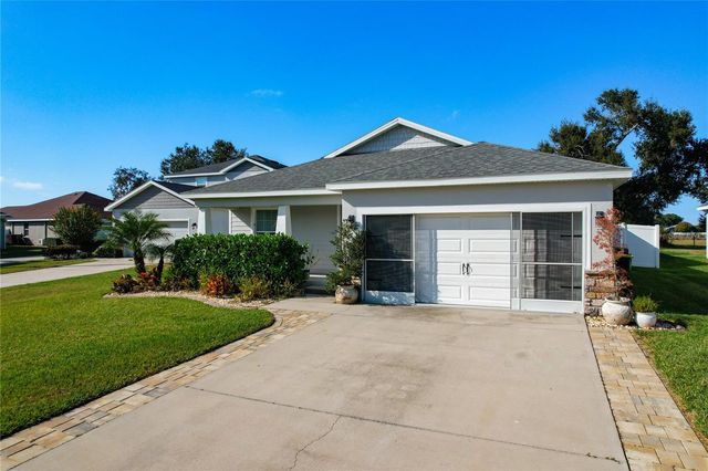 154 ELOISE OAKS DRIVE, Winter Haven, FL 33884