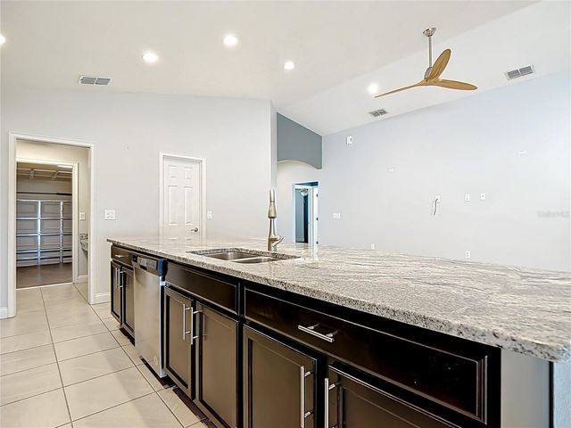 154 ELOISE OAKS DRIVE, Winter Haven, FL 33884