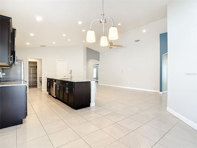 154 ELOISE OAKS DRIVE, Winter Haven, FL 33884