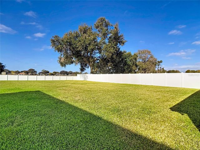 154 ELOISE OAKS DRIVE, Winter Haven, FL 33884