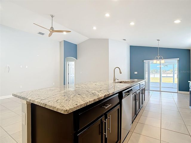 154 ELOISE OAKS DRIVE, Winter Haven, FL 33884