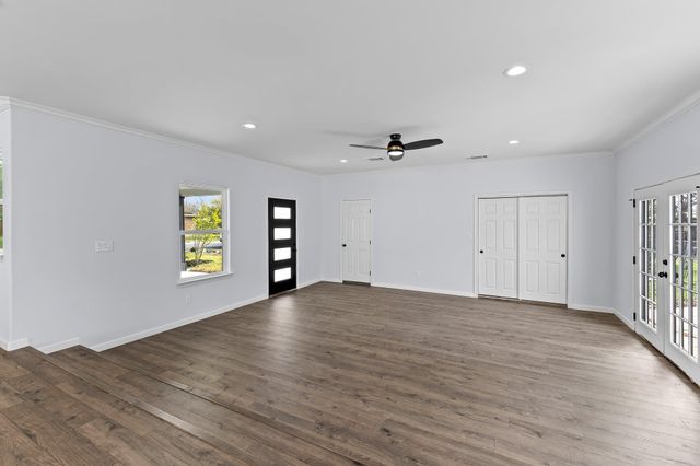1307 Yorkshire DR, Austin, TX 78723
