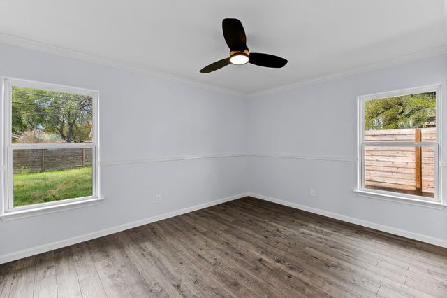1307 Yorkshire DR, Austin, TX 78723