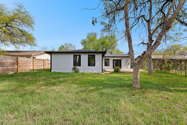 1307 Yorkshire DR, Austin, TX 78723