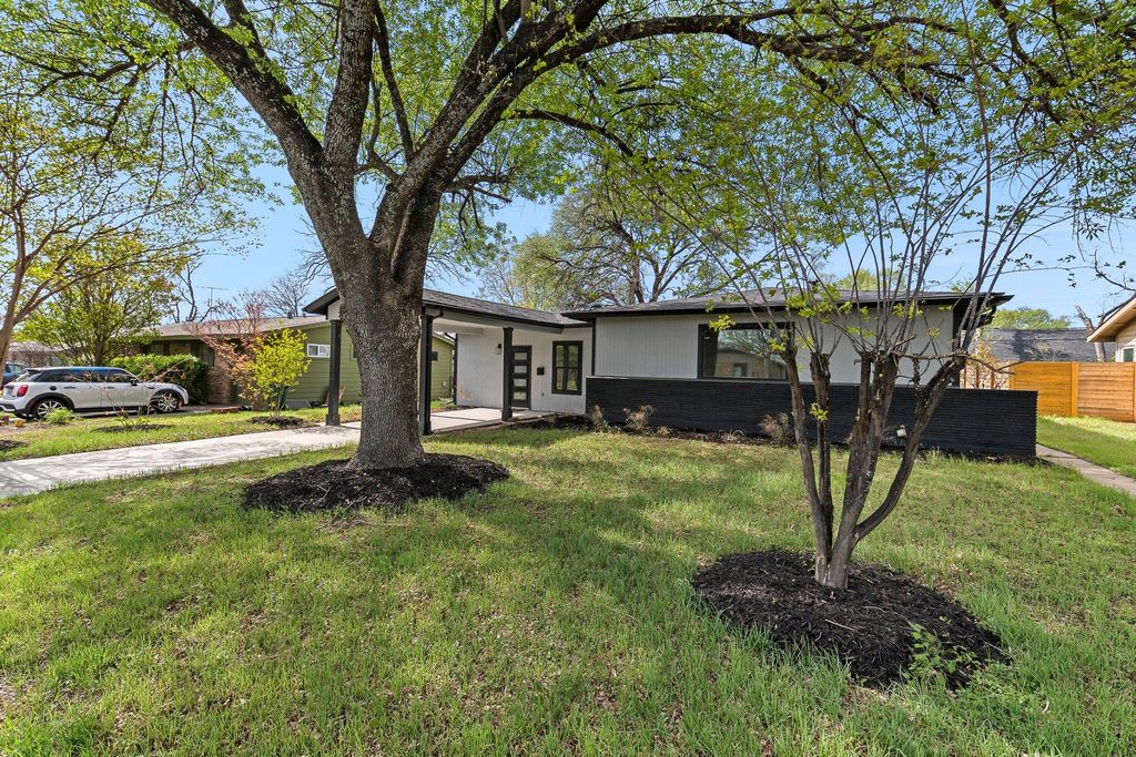 1307 Yorkshire DR, Austin, TX 78723