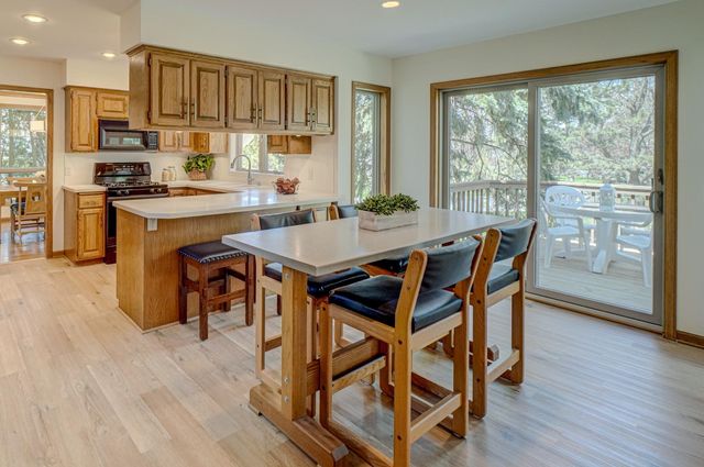 1501 Royal Lane, Arden Hills, MN 55112