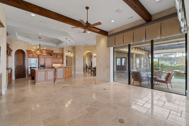 456 Captains Circle Circle, Destin, FL 32541